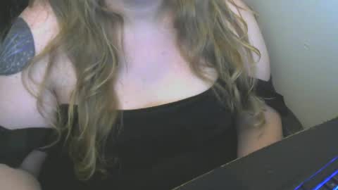 Calie online show from 11, 6, 2026