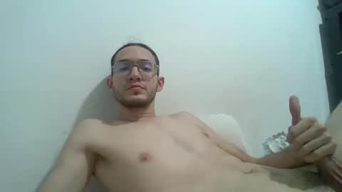 calenturalatina online show from 11, 2, 2026