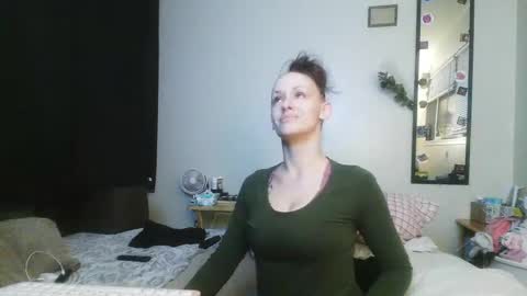 caliibaddie online show from 25, 2, 2025