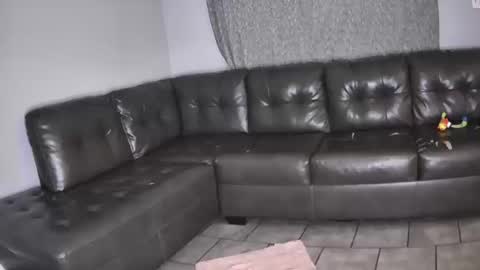 caliibaddie online show from 14, 10, 2025