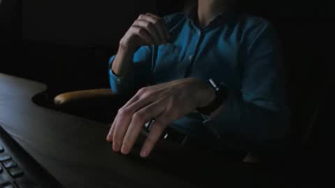 Snapshot of call_me_chief chatting on 28, 10, 2025 chief online show from 28, 10, 2025