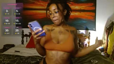 Snapshot of call_me_hedone chatting on 25, 9, 2025 Hedone online show from 25, 9, 2025