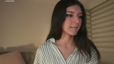 Snapshot of call_me_rosie chatting on 28, 5, 2026 online show from 28, 5, 2026