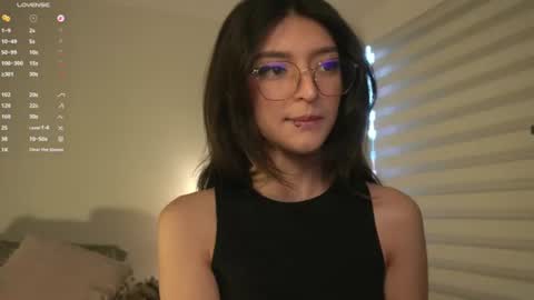   online show from 22, 7, 2026