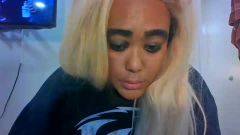 Snapshot of cals9x chatting on 1, 12, 2024 camzxoxox online show from 1, 12, 2024