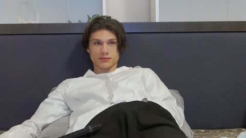 Calvin online show from 4, 1, 2025