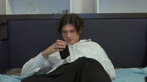 Calvin online show from 6, 1, 2025