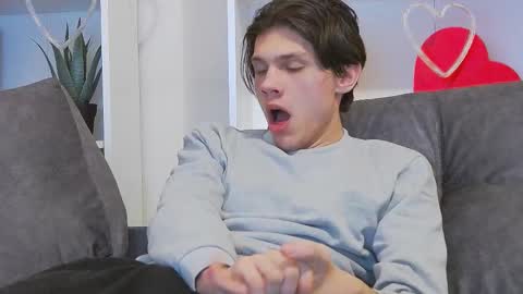 Calvin online show from 14, 2, 2025