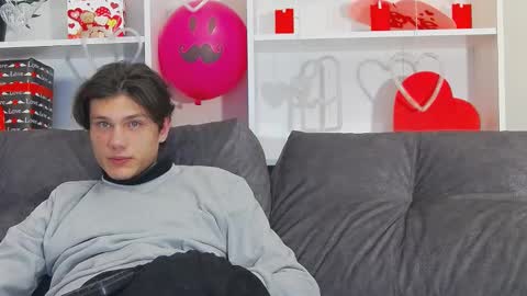 Calvin online show from 15, 2, 2025