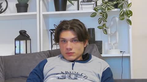 Calvin online show from 26, 2, 2025