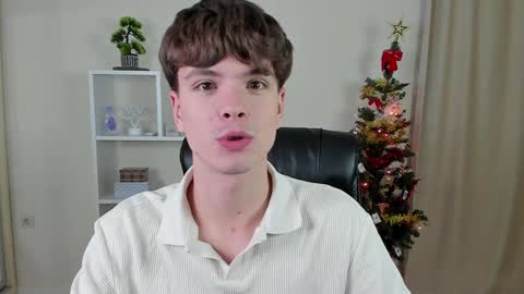 Hey I am Calvin  online show from 15, 12, 2024