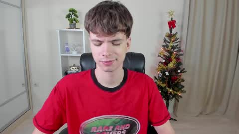 Hey I am Calvin  online show from 20, 12, 2024