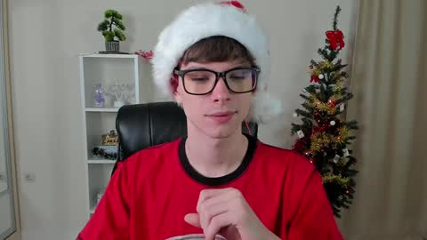 Hey I am Calvin  online show from 24, 12, 2024