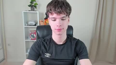 Hey I am Calvin  online show from 9, 2, 2025