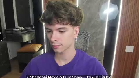 Snapshot of calvin_loves_you chatting on 24, 6, 2026 Hey I am Calvin online show from 24, 6, 2026