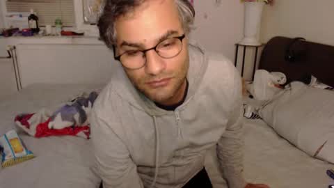 Snapshot of calvinjohnlad chatting on 8, 11, 2025 Calvinjohnlad online show from 8, 11, 2025