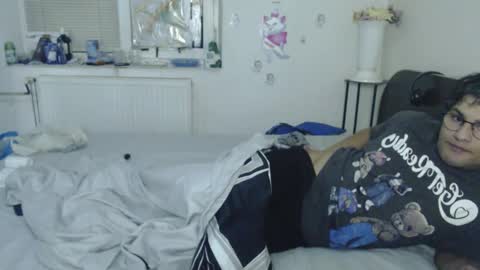 Calvinjohnlad online show from 15, 12, 2025