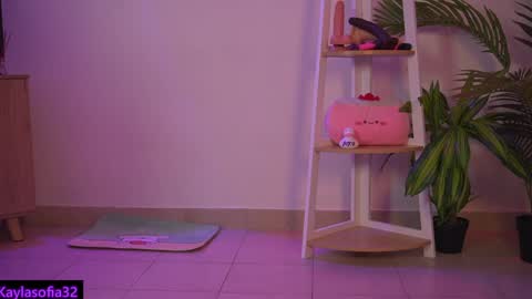 Calypso and Kayla online show from 27, 1, 2025