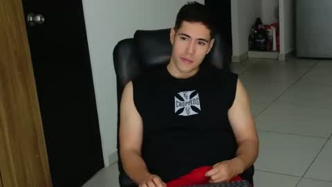 Snapshot of camara110 chatting on 10, 7, 2026 camara110 online show from 10, 7, 2026