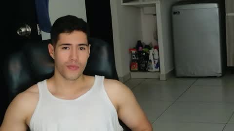 Snapshot of camara110 chatting on 15, 7, 2026 camara110 online show from 15, 7, 2026
