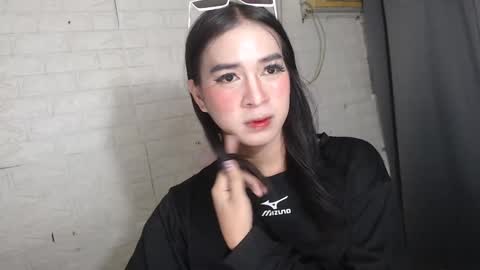 camela_star online show from 8, 1, 2025