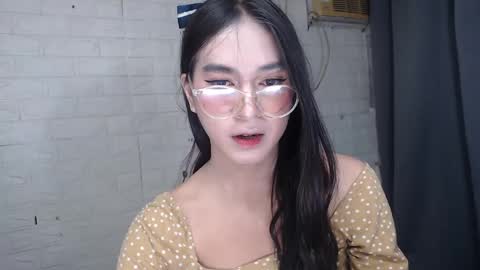 camela_star online show from 3, 2, 2025