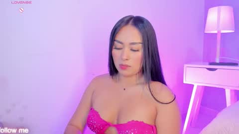 Camelia Smith online show from 19, 11, 2025