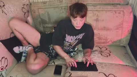 Snapshot of cameron_crowly chatting on 2, 2, 2025 Cameron online show from 2, 2, 2025