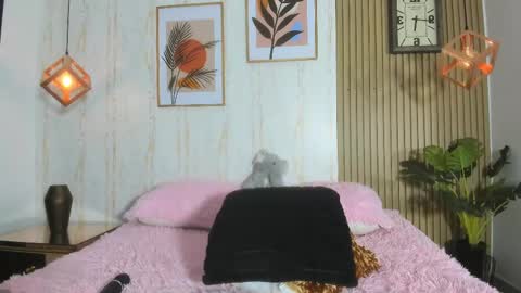 Cameron  online show from 19, 2, 2025