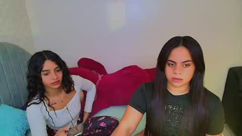 Snapshot of cami_bunnygirlx chatting on 15, 7, 2026 CAMI online show from 15, 7, 2026