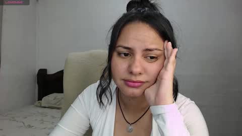 Camila Valbuena online show from 26, 9, 2025