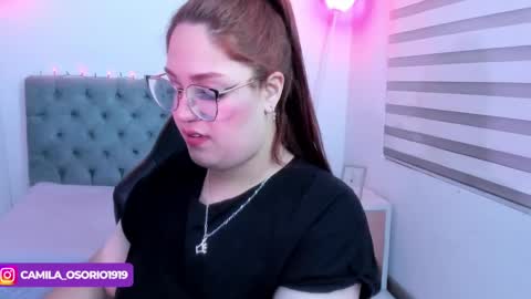 Camila Osorio online show from 28, 1, 2025