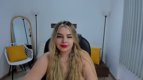 Camila online show from 5, 3, 2025