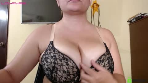 Camila  online show from 12, 2, 2025