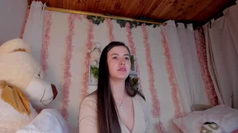 Snapshot of camiilalopee chatting on 4, 10, 2025 Camii Lopez online show from 4, 10, 2025