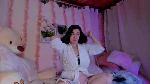 Snapshot of camiilalopee chatting on 5, 10, 2025 Camii Lopez online show from 5, 10, 2025