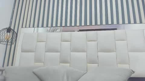 Camila online show from 10, 10, 2025