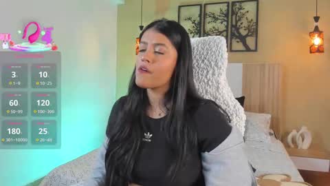 Snapshot of camila_bustamante_ chatting on 7, 10, 2025 camila_bustamante_ online show from 7, 10, 2025