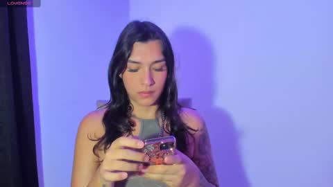  s online show from 8, 3, 2025