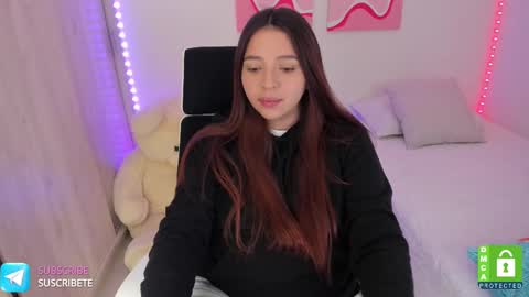 Snapshot of camila_ec2 chatting on 13, 2, 2025 C A M I online show from 13, 2, 2025