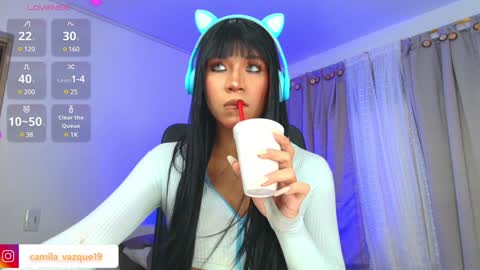 Cami vazques online show from 8, 12, 2024