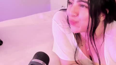 Camila online show from 27, 3, 2026