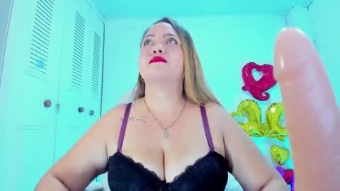 camilaa foxxx online show from 16, 2, 2025