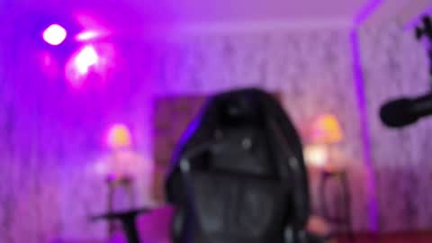    online show from 24, 2, 2025