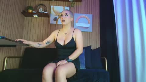    online show from 17, 11, 2025