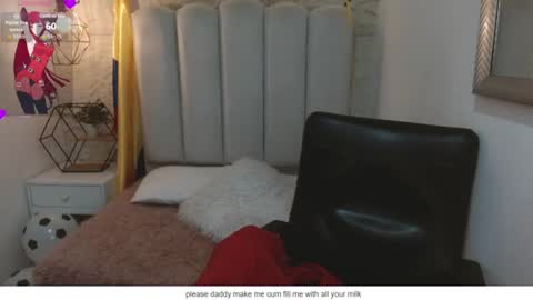 Snapshot of camilah_tk chatting on 15, 6, 2026 Cami online show from 15, 6, 2026