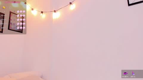 Camila Monroee  online show from 4, 12, 2024