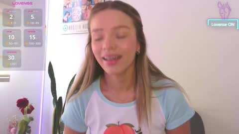 Camila Monroee  online show from 7, 11, 2025