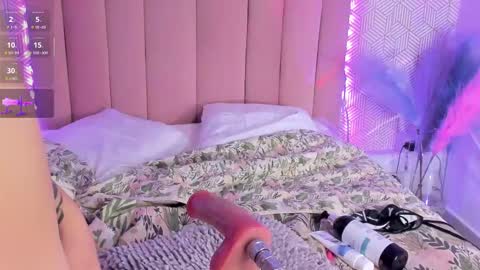 Camila  online show from 5, 3, 2025