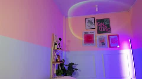 Camila  online show from 1, 10, 2025